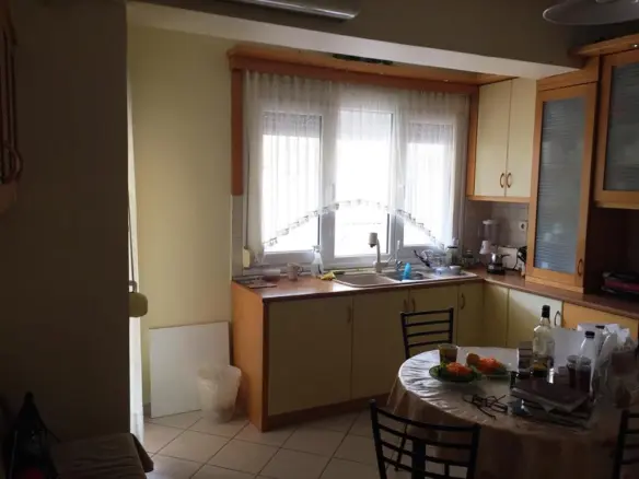 6-bedroom Maisonette In Pylea, Greece (220 M²)