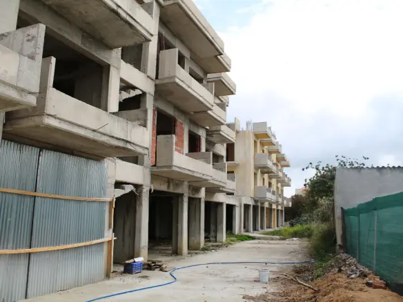 Business In Rhodes, Greece (1.260 M²)