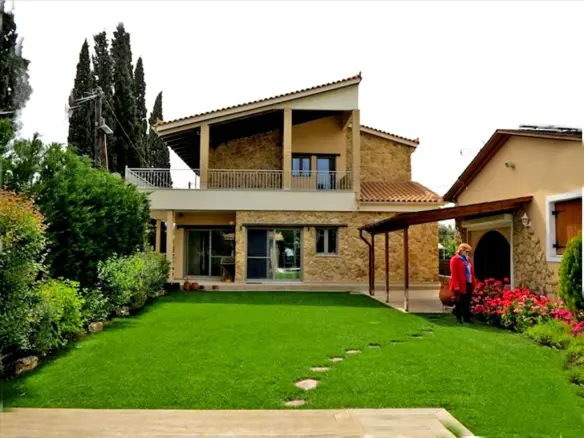 2-bedroom Villa In Eretria, Greece (220 M²)