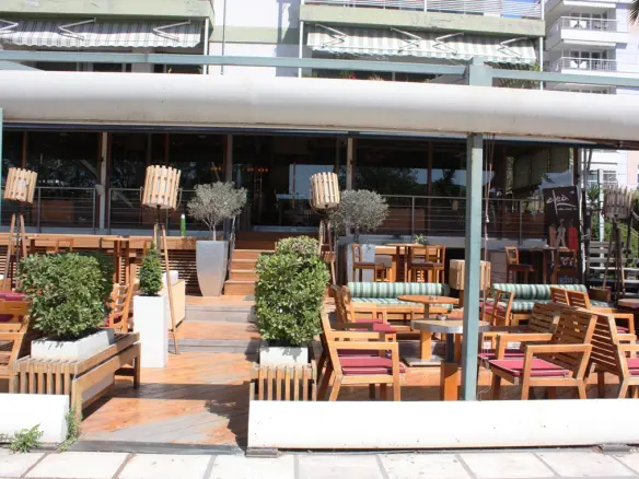 Commercial Property In Kalamaria, Greece (280 M²)