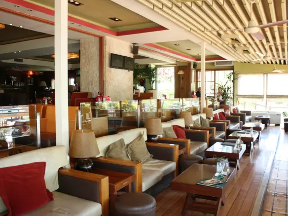 Commercial Property In Kalamaria, Greece (280 M²)