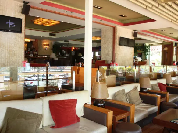Commercial Property In Kalamaria, Greece (280 M²)