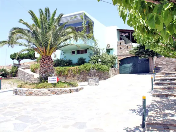 Hotel In Karistos, Greece (850 M²)