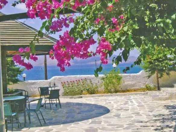 Hotel In Karistos, Greece (850 M²)
