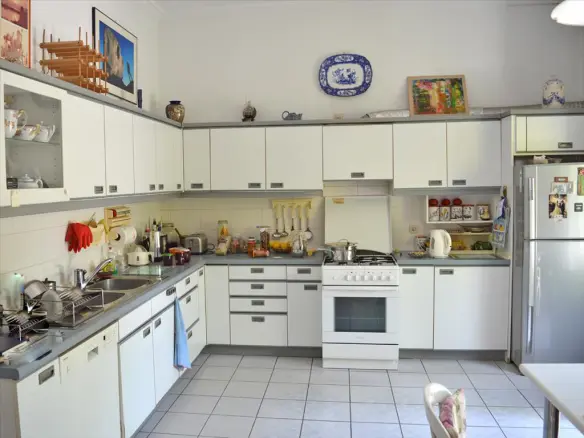 3-bedroom Detached House In Neo Psychiko, Greece (180 M²)