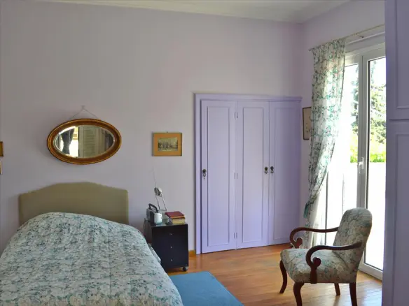 3-bedroom Detached House In Neo Psychiko, Greece (180 M²)