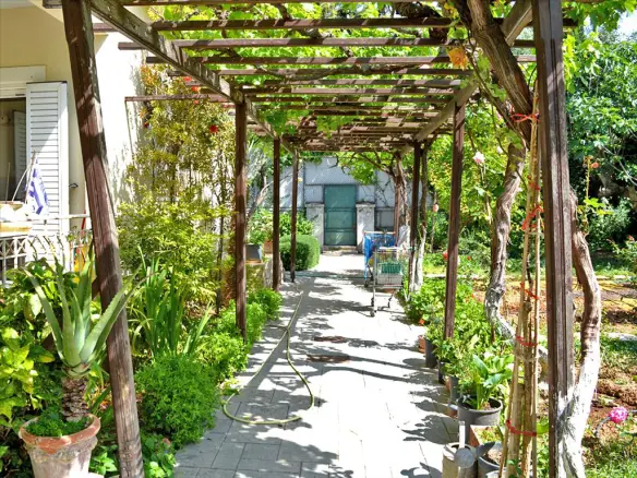 3-bedroom Detached House In Neo Psychiko, Greece (180 M²)