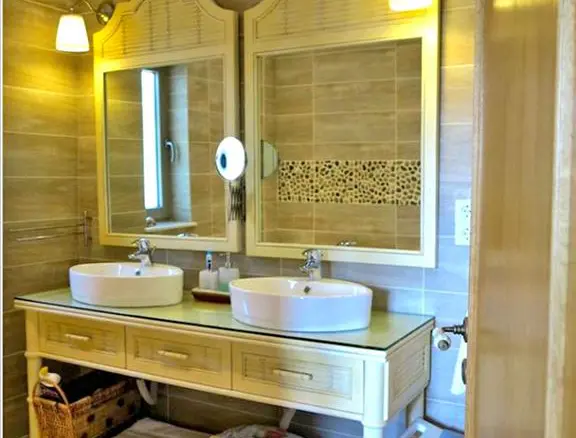 2-bedroom Villa In Eretria, Greece (220 M²)