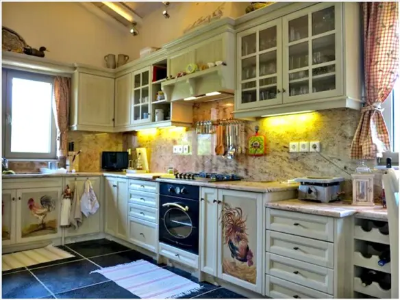 2-bedroom Villa In Eretria, Greece (220 M²)