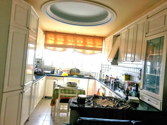 4-bedroom Detached House In Rafina, Greece (230 M²)