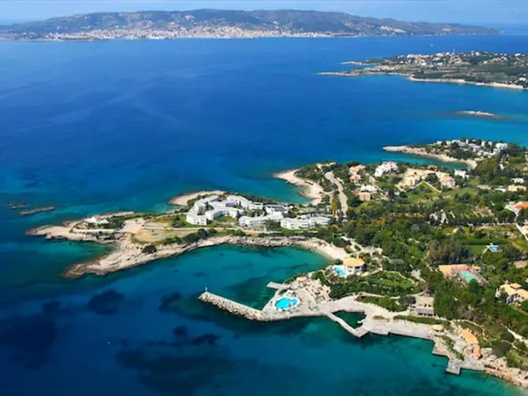 4-bedroom Villa In Ermioni, Greece (1.000 M²)