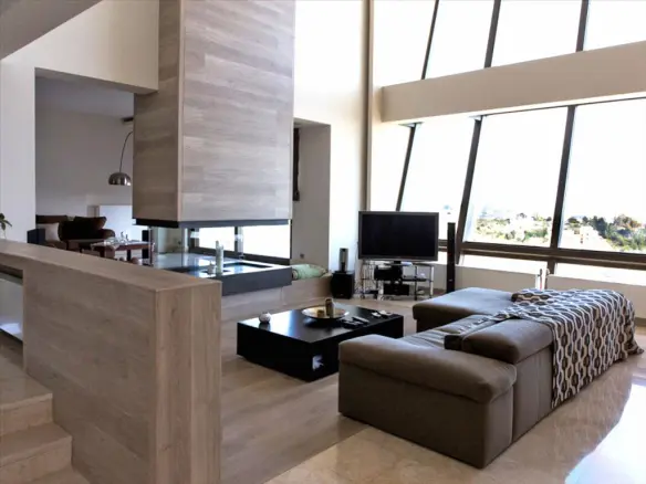 3-bedroom Villa In Pikermi, Greece (550 M²)