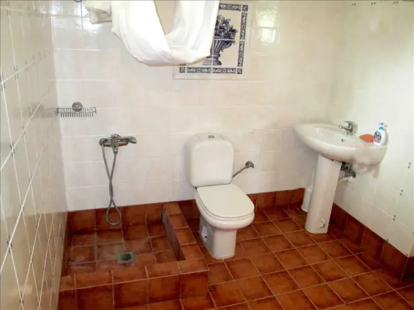 5-bedroom Detached House In Poligiros, Greece (116 M²)
