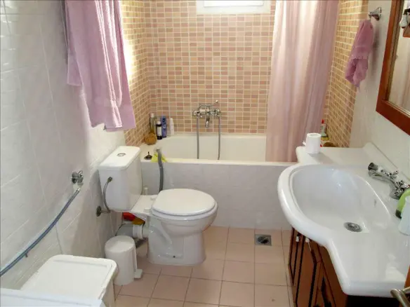 5-bedroom Detached House In Poligiros, Greece (116 M²)