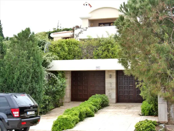5-bedroom Villa In Malesina, Greece (493 M²)
