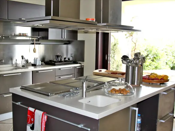5-bedroom Villa In Malesina, Greece (493 M²)