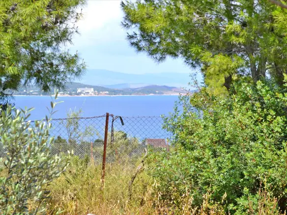 Complex In Kranidi, Greece (400 M²)