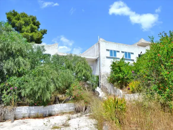 Complex In Kranidi, Greece (400 M²)