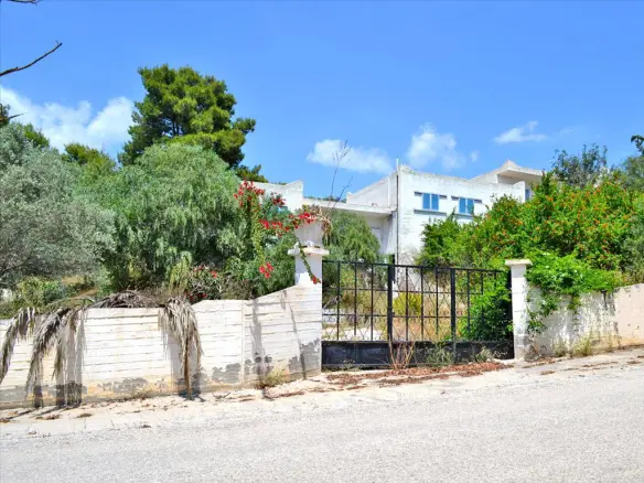 Complex In Kranidi, Greece (400 M²)