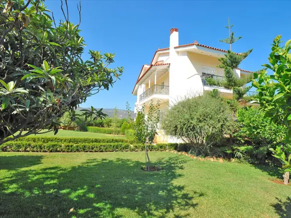5-bedroom Detached House In Xilokastro, Greece (250 M²)