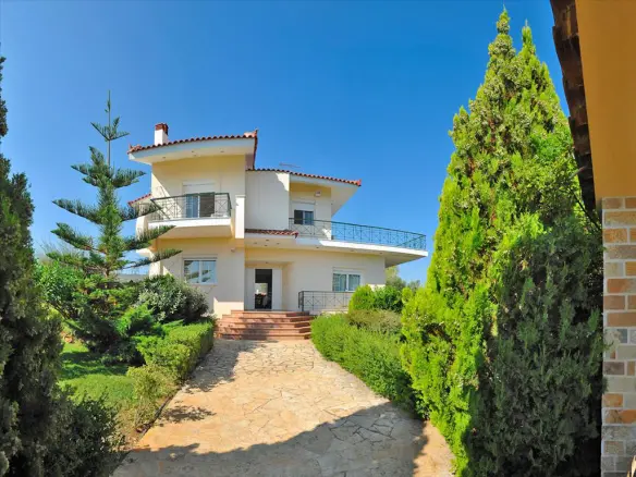 5-bedroom Detached House In Xilokastro, Greece (250 M²)