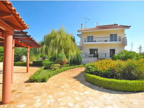 5-bedroom Detached House In Xilokastro, Greece (250 M²)