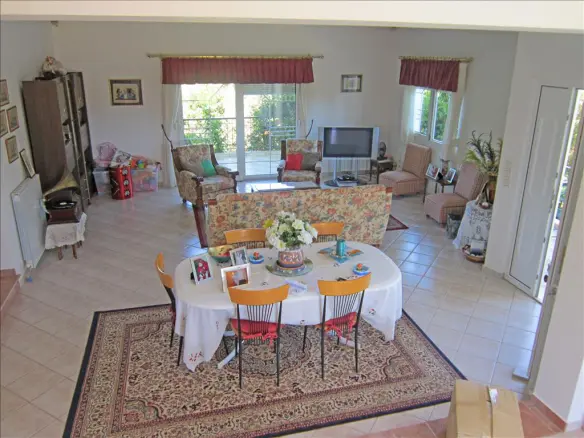5-bedroom Detached House In Xilokastro, Greece (250 M²)