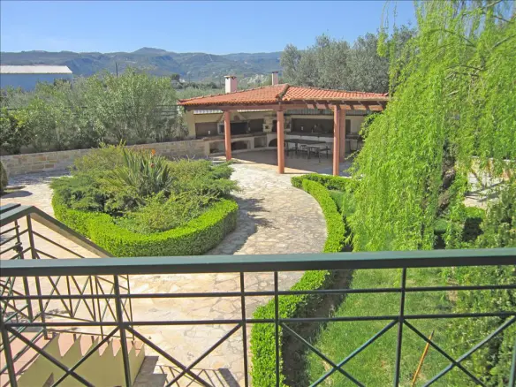 5-bedroom Detached House In Xilokastro, Greece (250 M²)