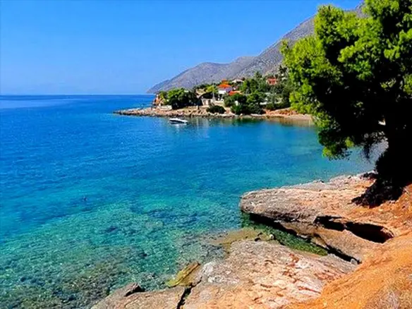Maisonette In Kalivia Thorikou, Greece (150 M²)