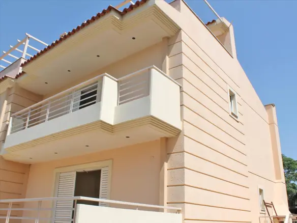 4-bedroom Maisonette In Kifissia, Greece (275 M²)