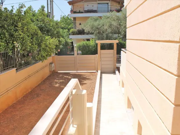 4-bedroom Maisonette In Kifissia, Greece (275 M²)