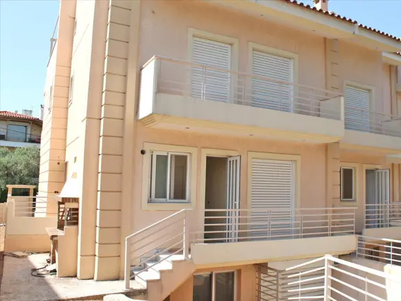 4-bedroom Maisonette In Kifissia, Greece (275 M²)