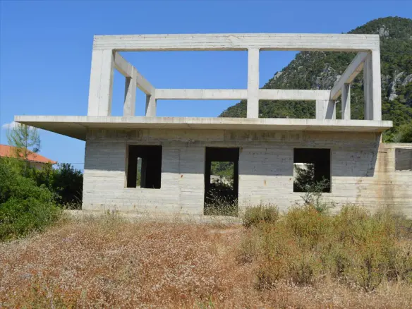 Detached House In Loutraki-perachora, Greece (75 M²)