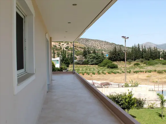 3-bedroom Flat In Koropi, Greece (125 M²)