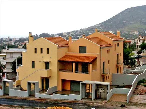 4-bedroom Maisonette In Kalivia Thorikou, Greece (279 M²)