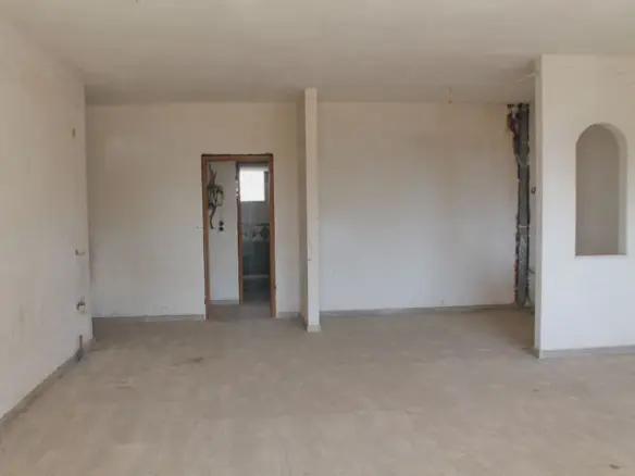 2-bedroom Flat In Aidipsos, Greece (80 M²)