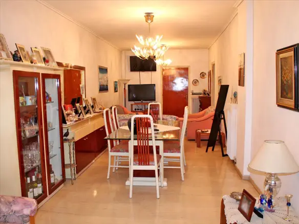 3-bedroom Flat In Agios Dimitrios, Greece (120 M²)