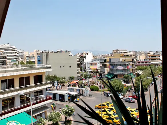 3-bedroom Flat In Agios Dimitrios, Greece (120 M²)