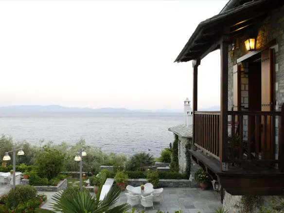 Villa In Milies, Greece (400 M²)