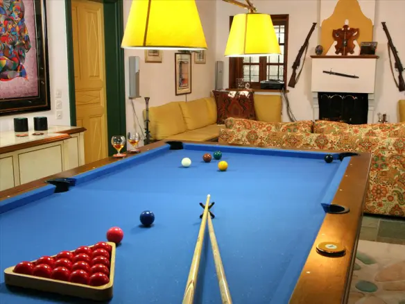 Villa In Milies, Greece (400 M²)