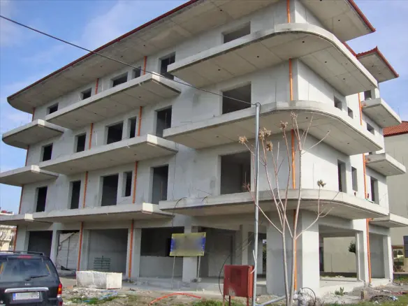 Business In Greece (900 M²)