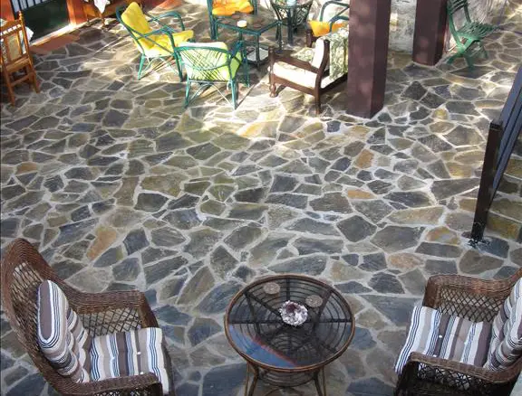 6-bedroom Detached House In Greece (160 M²)