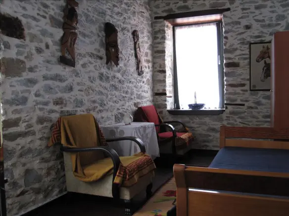 6-bedroom Detached House In Greece (160 M²)