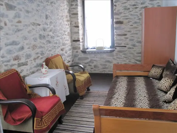 6-bedroom Detached House In Greece (160 M²)
