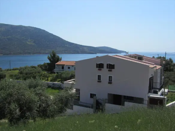 7-bedroom Villa In Tolofona, Greece (595 M²)