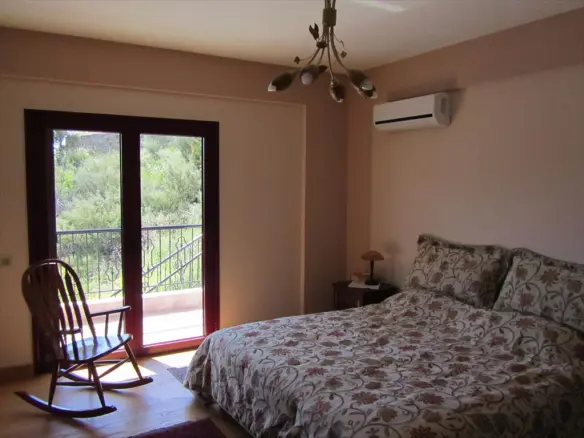 7-bedroom Villa In Tolofona, Greece (595 M²)