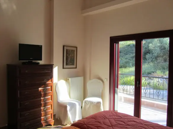 7-bedroom Villa In Tolofona, Greece (595 M²)