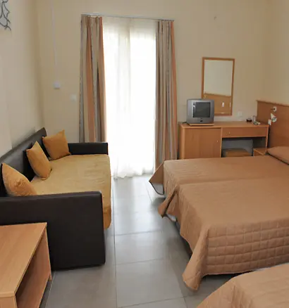 Hotel In Poligiros, Greece (1.500 M²)