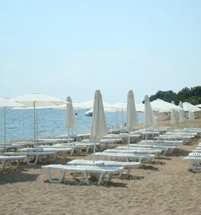 Hotel In Poligiros, Greece (1.500 M²)