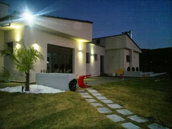4-bedroom Detached House In Lagkadas, Greece (210 M²)